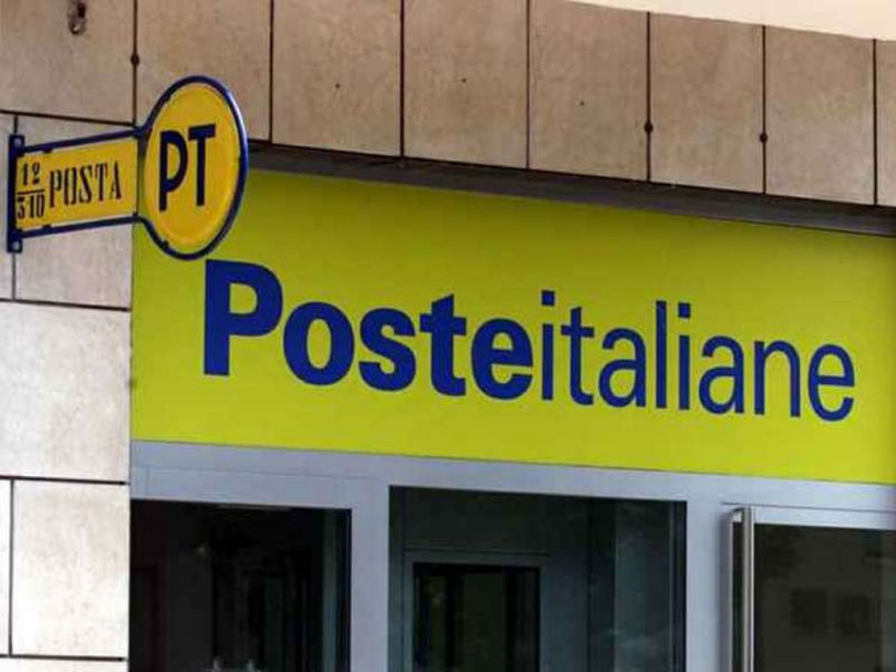 «Poste torni ad assolvere alla funzione tipica di servizio dello Stato ai cittadini»